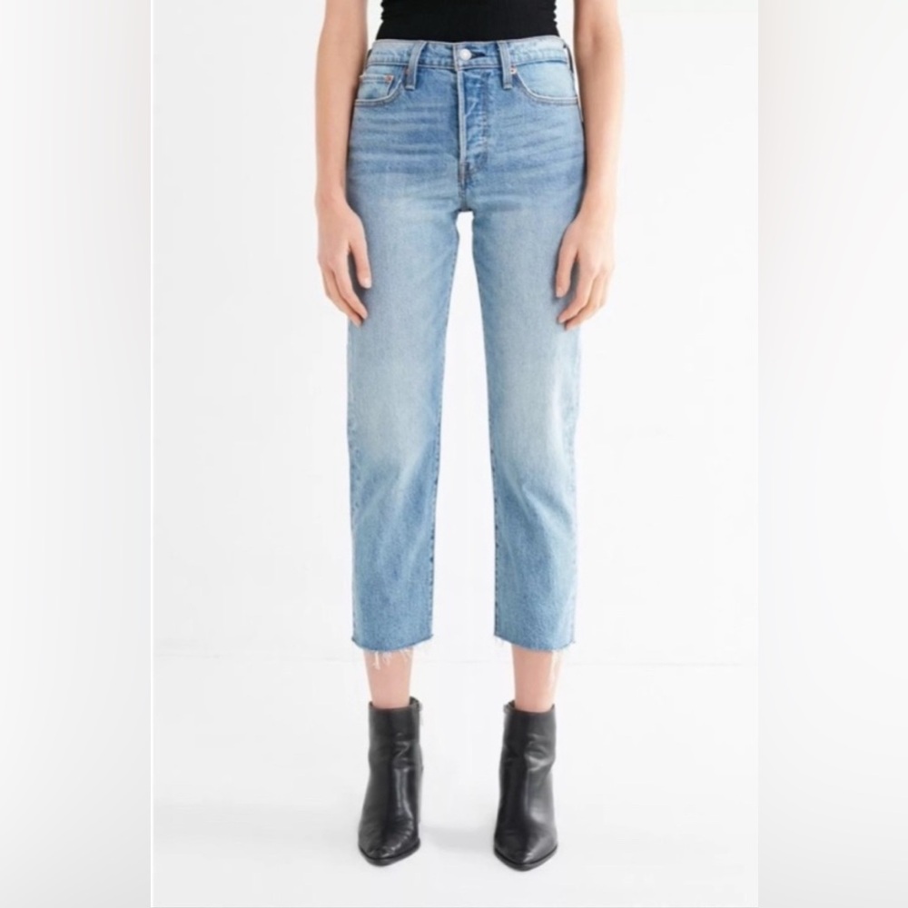 Levi’s wedgie jeans in Rough Tide size 26